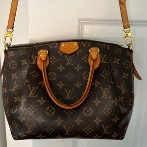 Louis Vuitton Boétie Handbag